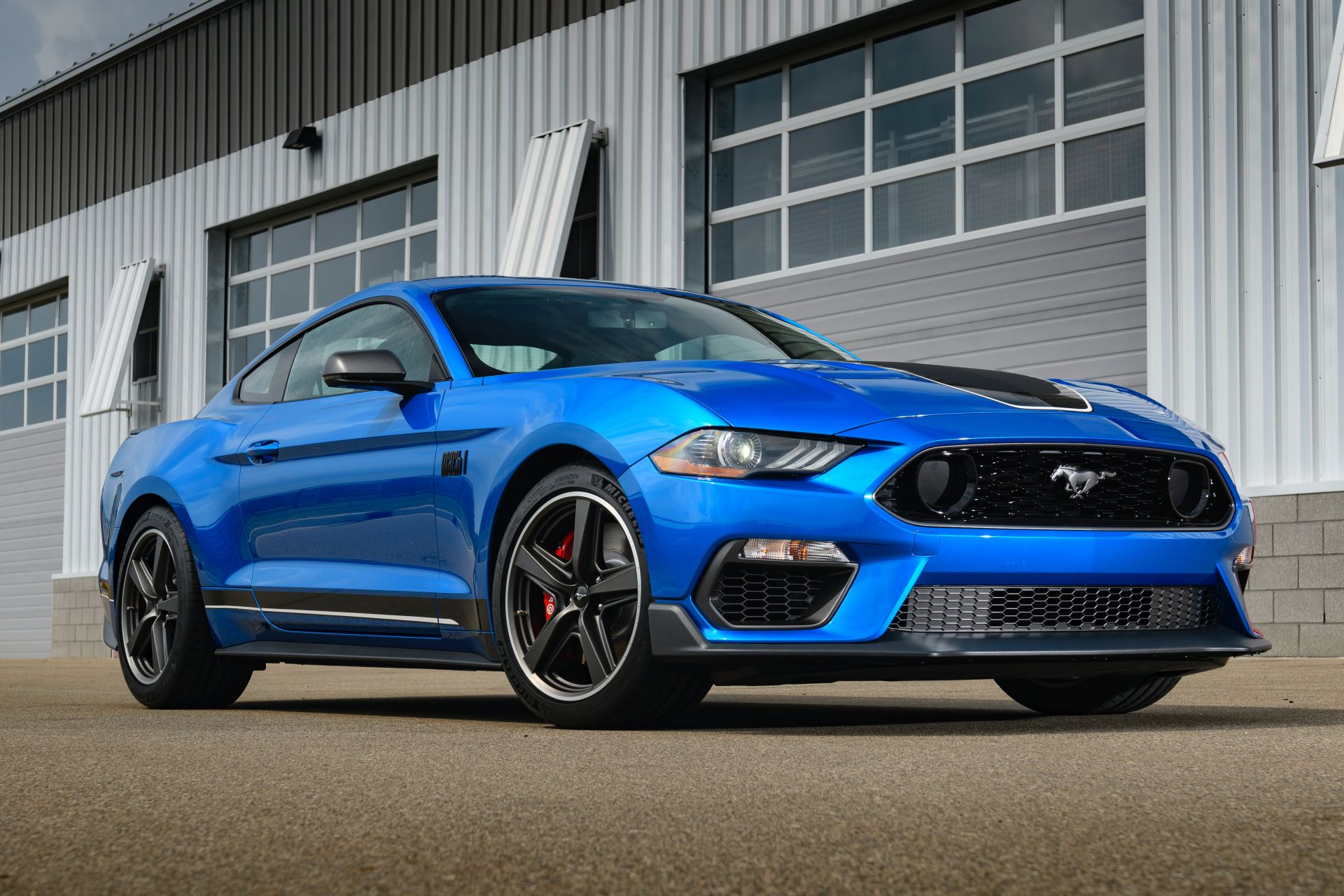ford mustan blue